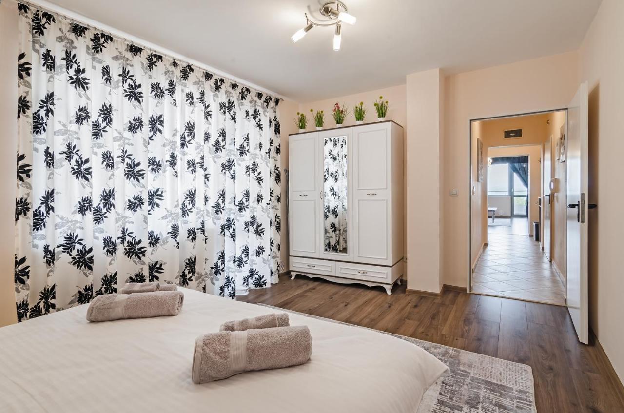 Апартаменти Ивайло / Ivaylo Apartments Burgasz Kültér fotó