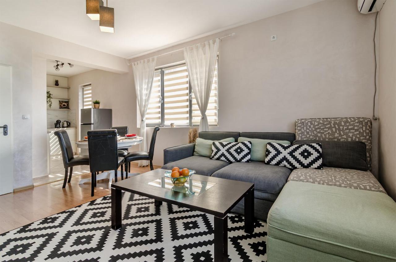 Апартаменти Ивайло / Ivaylo Apartments Burgasz Kültér fotó
